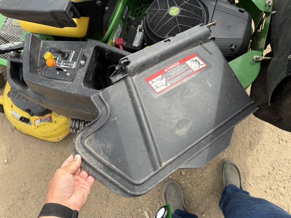 2014 John Deere Z425 - Photo16