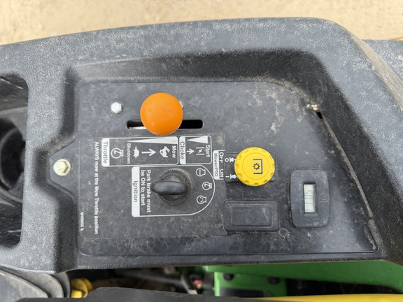 2014 John Deere Z425 - Photo24