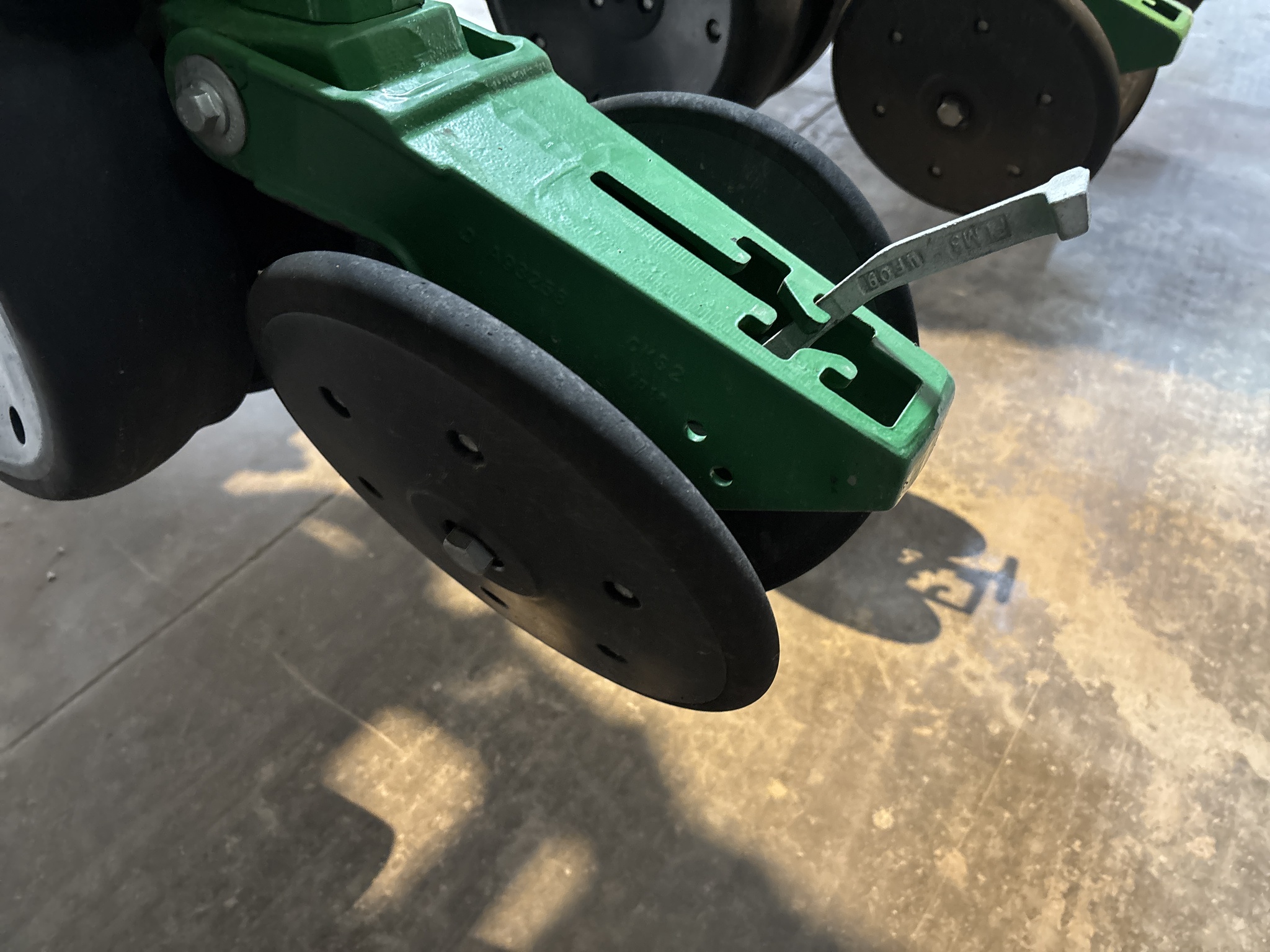 Used 2025 John Deere 1795 Planters: Drawn at Koenig Equipment in Franklin, IN - PhotoXL3