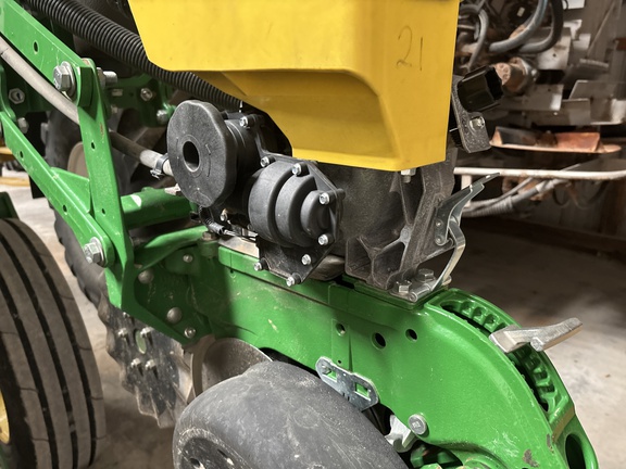 Used 2025 John Deere 1795 Planters: Drawn at Koenig Equipment in Franklin, IN - Photo28