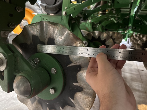 Used 2025 John Deere 1795 Planters: Drawn at Koenig Equipment in Franklin, IN - Photo37