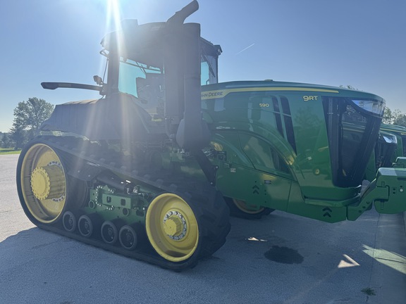 2024 John-Deere 9RT 590