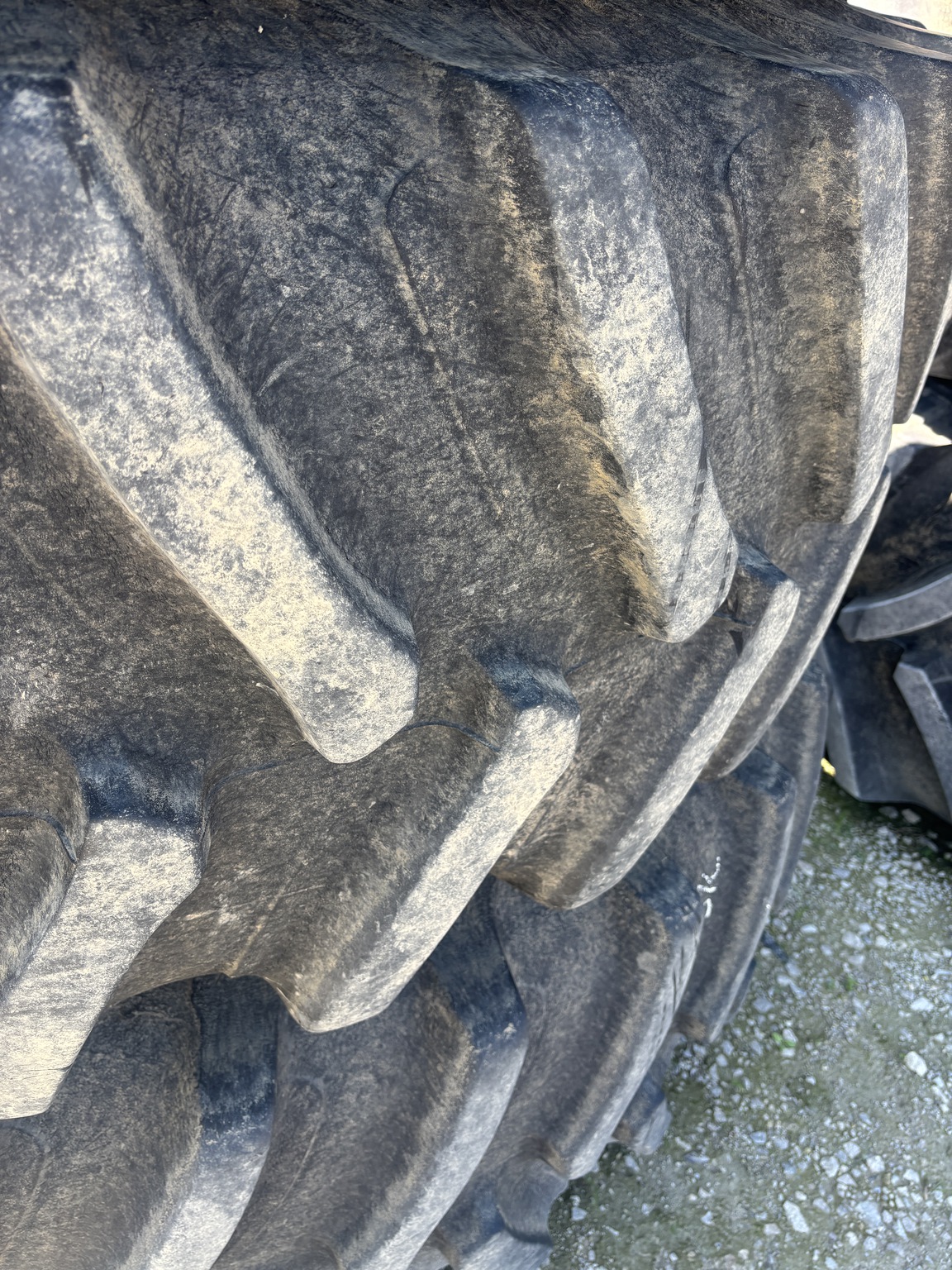 Used 2015 Firestone 650/85R38 Tires & Tracks at Koenig Equipment in Anna, OH - PhotoXL4