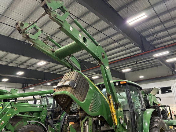 2005 John Deere 740 (4th thumbnail)