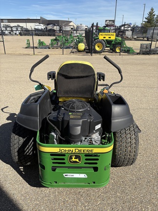 Used 2017 John Deere Z540M Zero Turn Mowers at Horizon Ag & Turf in Edmonton South, AB - Photo4