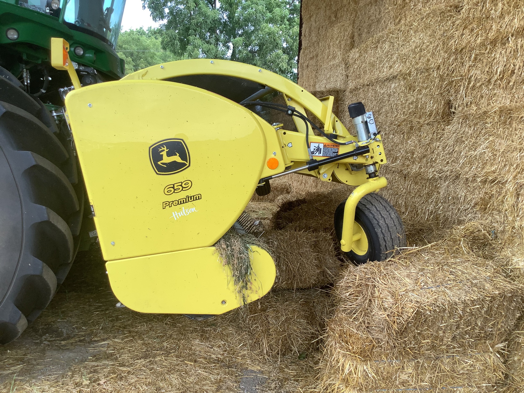 2024 John Deere 659