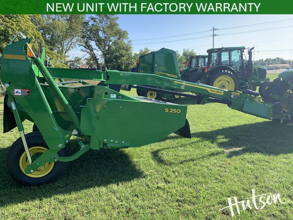 Photo of 2026 John Deere S250