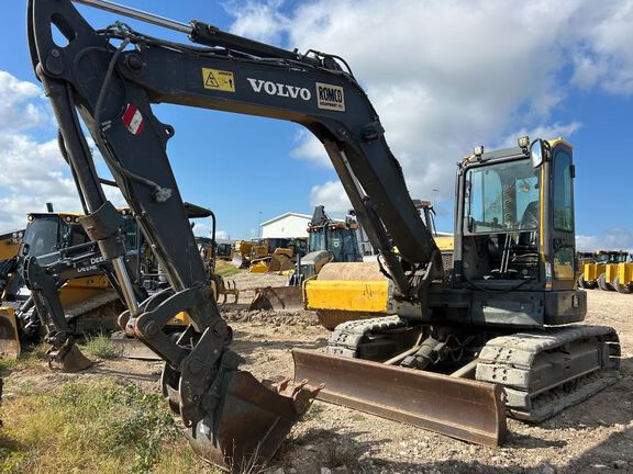 Photo of 2022 Volvo ECR88