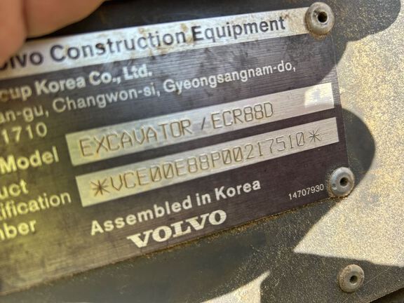 2022 Volvo ECR88