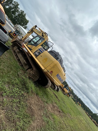 2016 Komatsu PC360LC-11