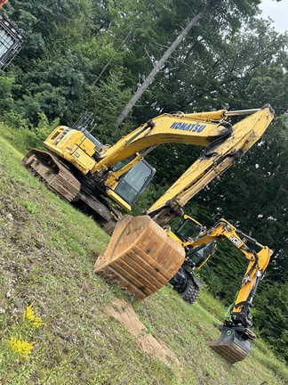 2016 Komatsu PC360LC-11