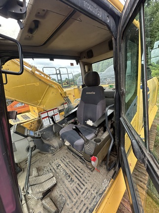 2016 Komatsu PC360LC-11