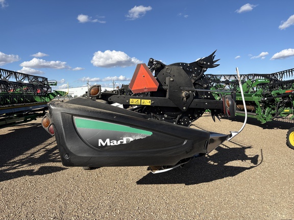 Used 2015 MacDon FD75-35 Combine Platforms at Horizon Ag & Turf in Vermilion, AB - Photo9