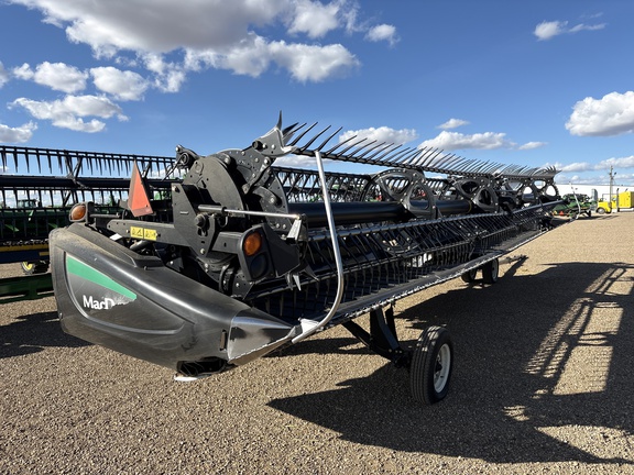 Used 2015 MacDon FD75-35 Combine Platforms at Horizon Ag & Turf in Vermilion, AB - Photo4