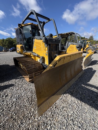 2024 John Deere 700L