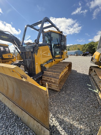 2024 John Deere 700L