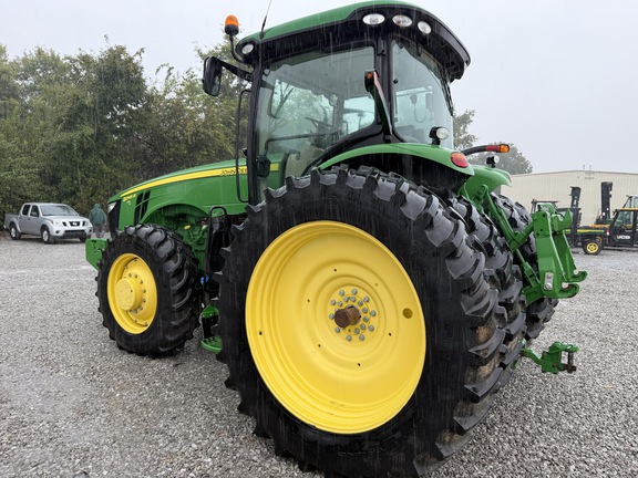 Photo of 2019 John Deere 8245R