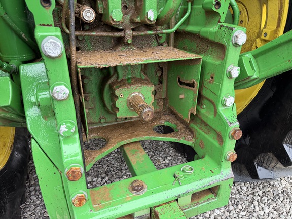 Photo of 2019 John Deere 8245R
