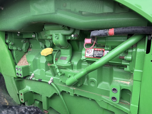 Photo of 2019 John Deere 8245R