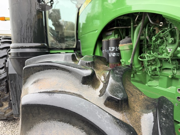Photo of 2019 John Deere 8245R