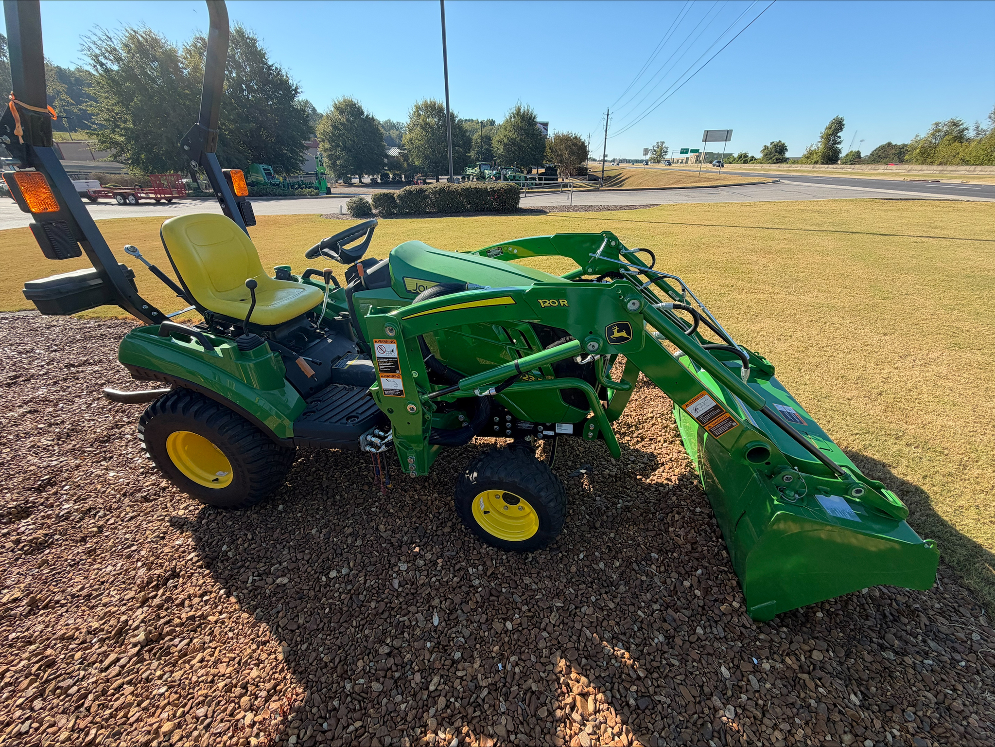 2025 John Deere 1023E