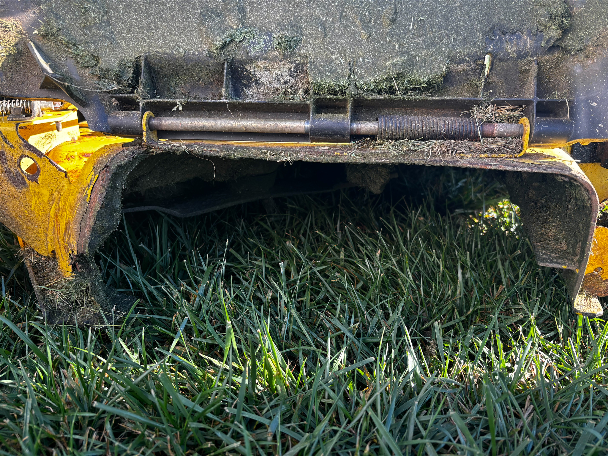 Used 2002 John Deere X465 Lawn & Garden Tractors at Koenig Equipment in Tipp City, OH - PhotoXL19