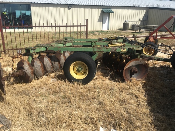 John Deere 1630 Image 7