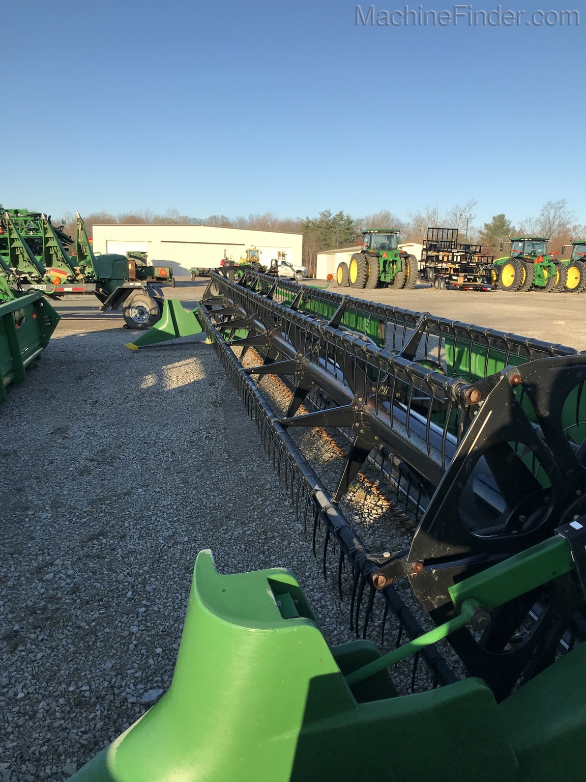 2003 John Deere 630F Image 2