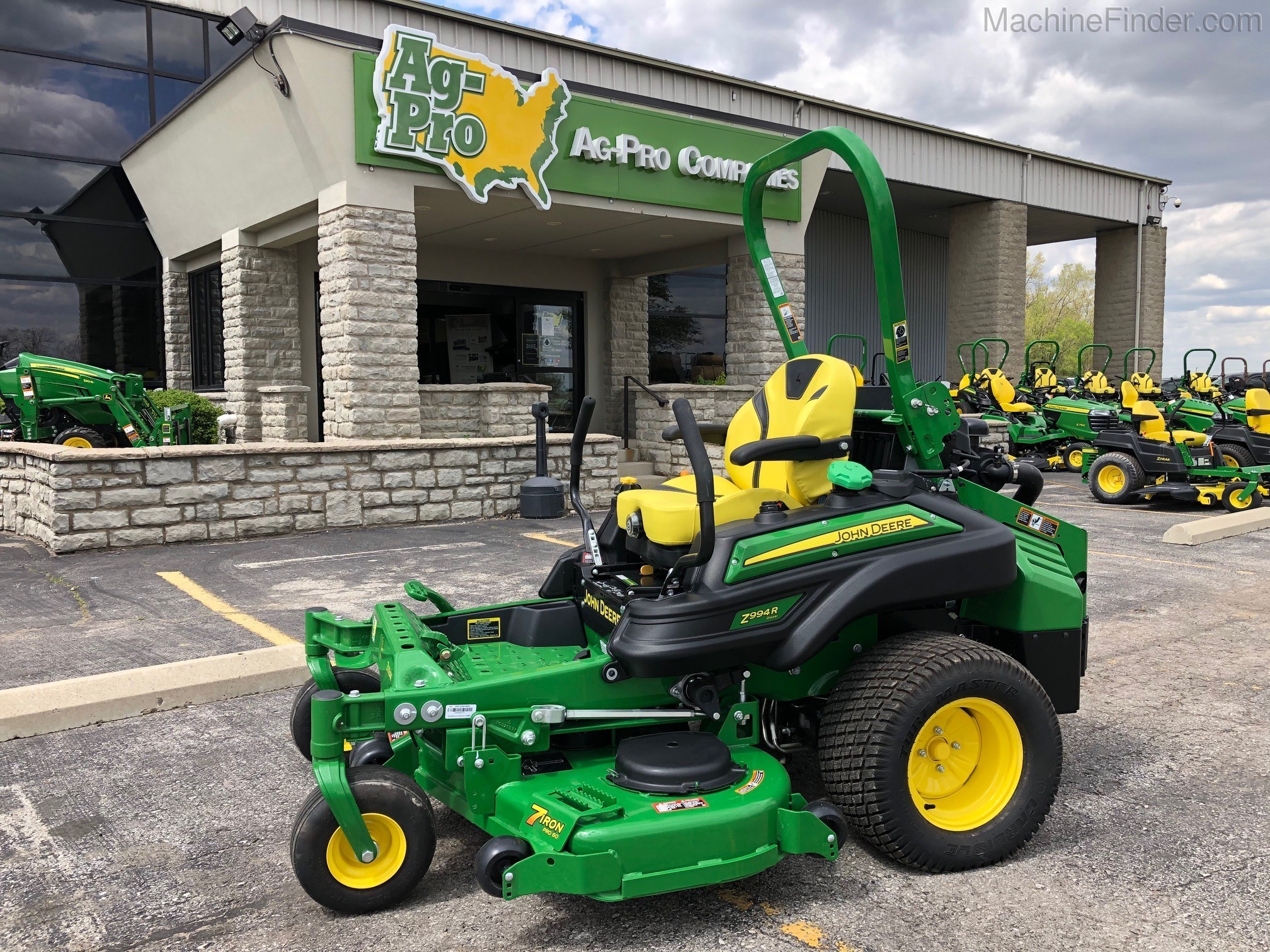 2019 John Deere Z994R Image 9