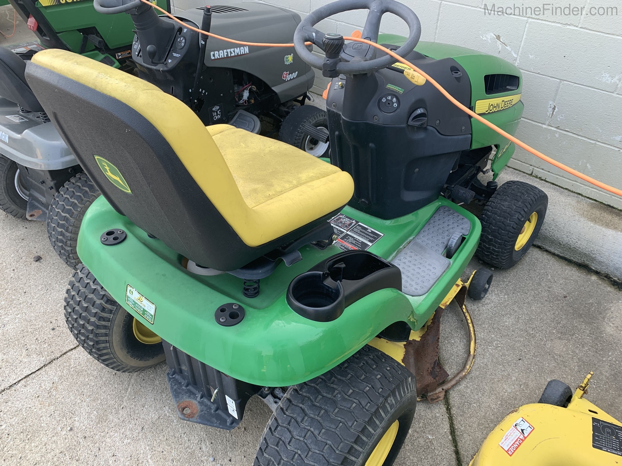 2010 John Deere LA125 Image 3