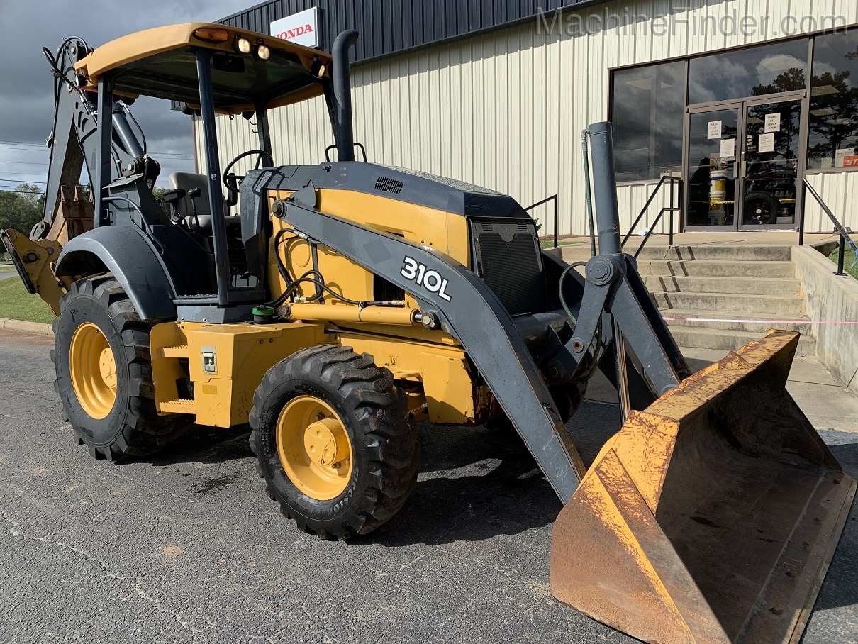 2015 John Deere 310L Image 2