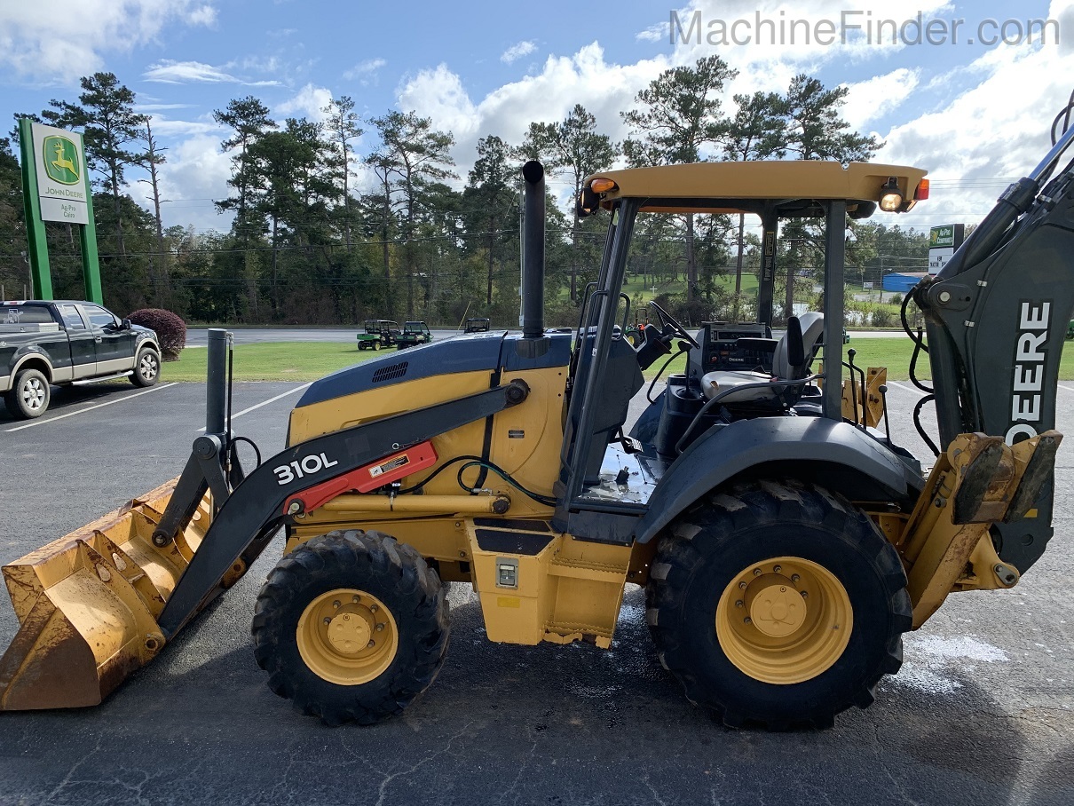 2015 John Deere 310L Image 4