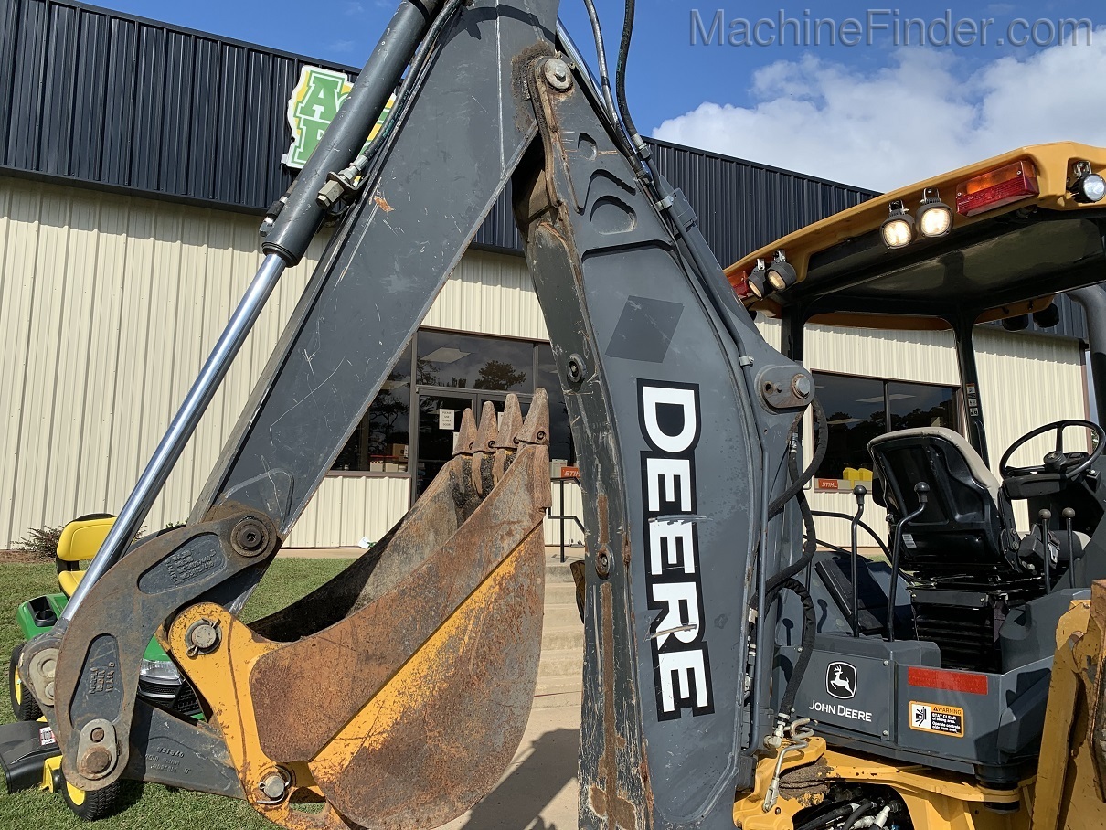 2015 John Deere 310L Image 7