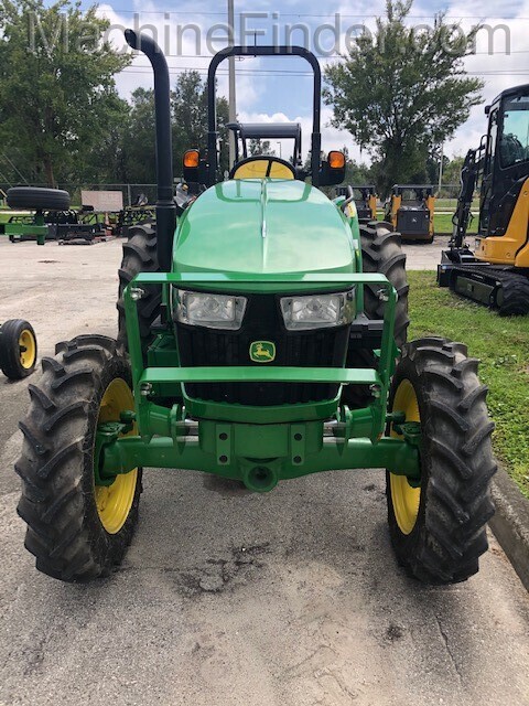 2018 John Deere 5065E Image 2
