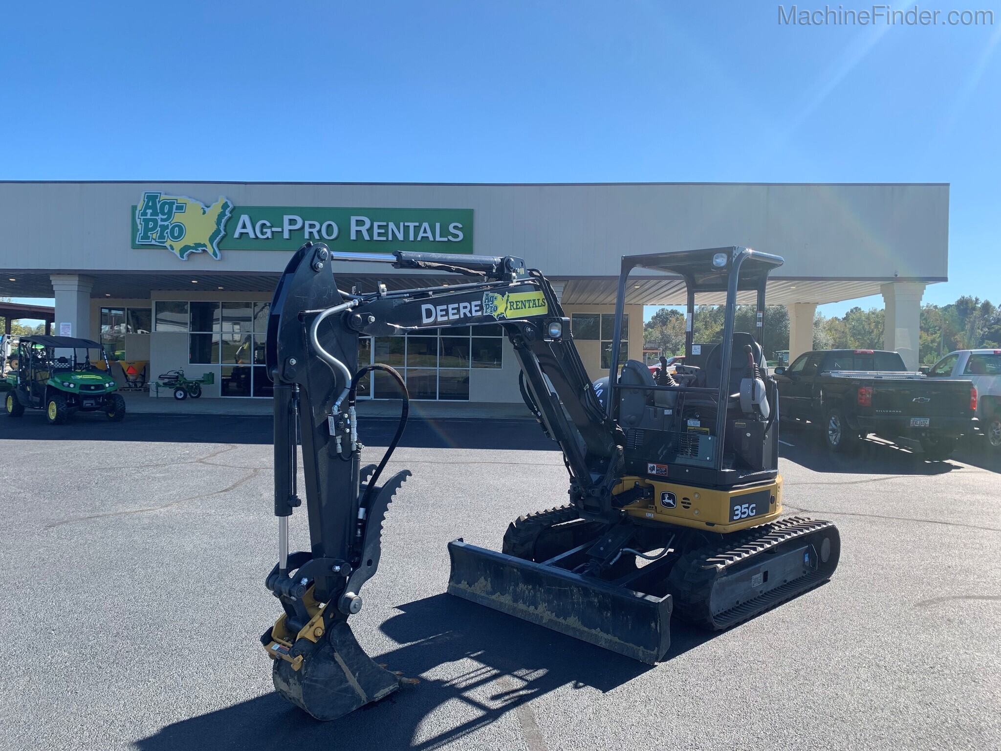 2019 John Deere 35G Image 1