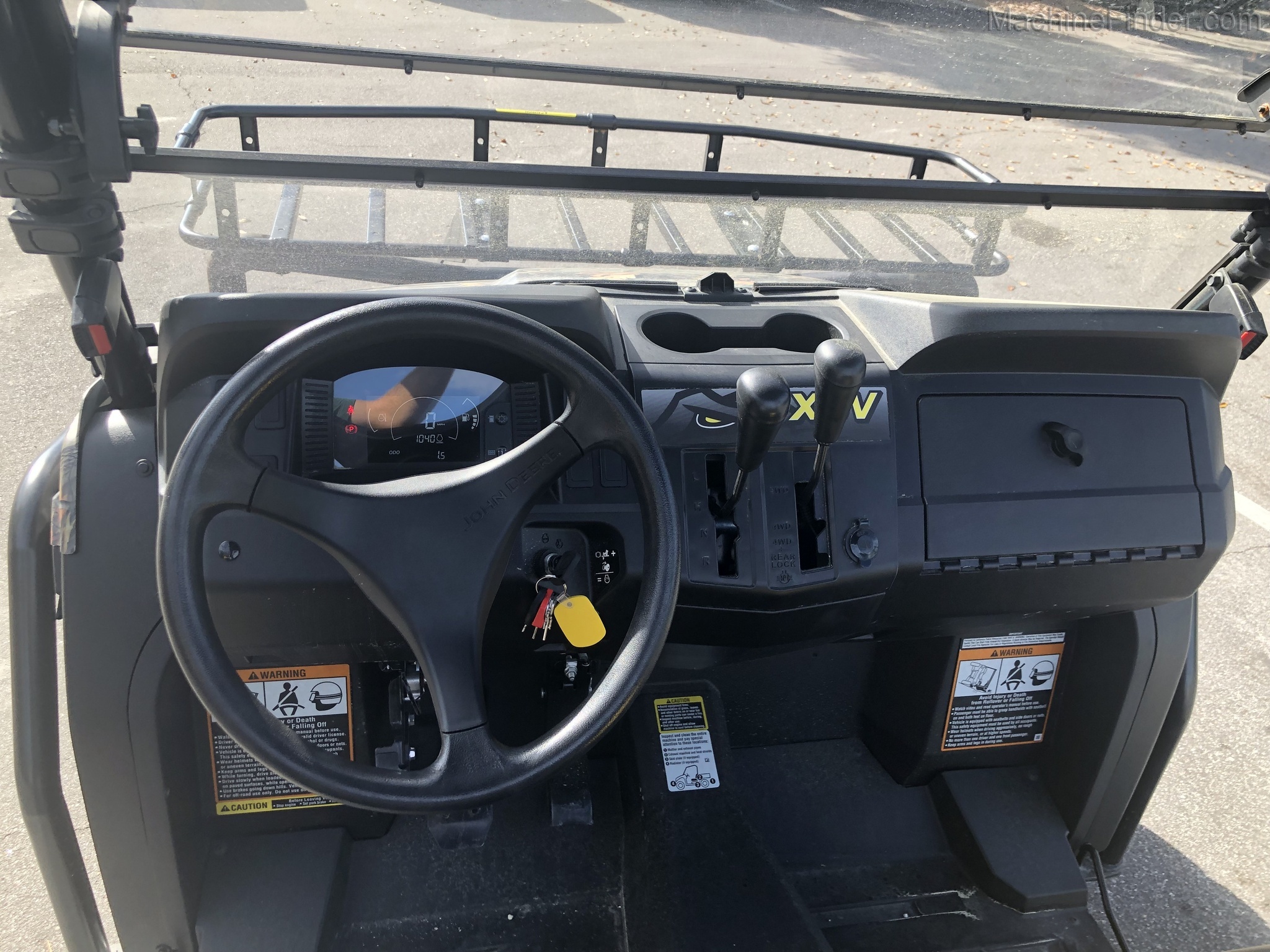 2021 John Deere 590E Image 2