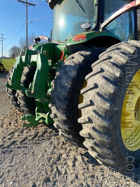 2011 John Deere 8335R Image 17