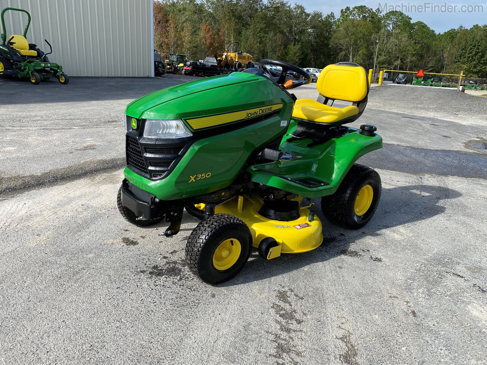 2021 John Deere X350 Image 2