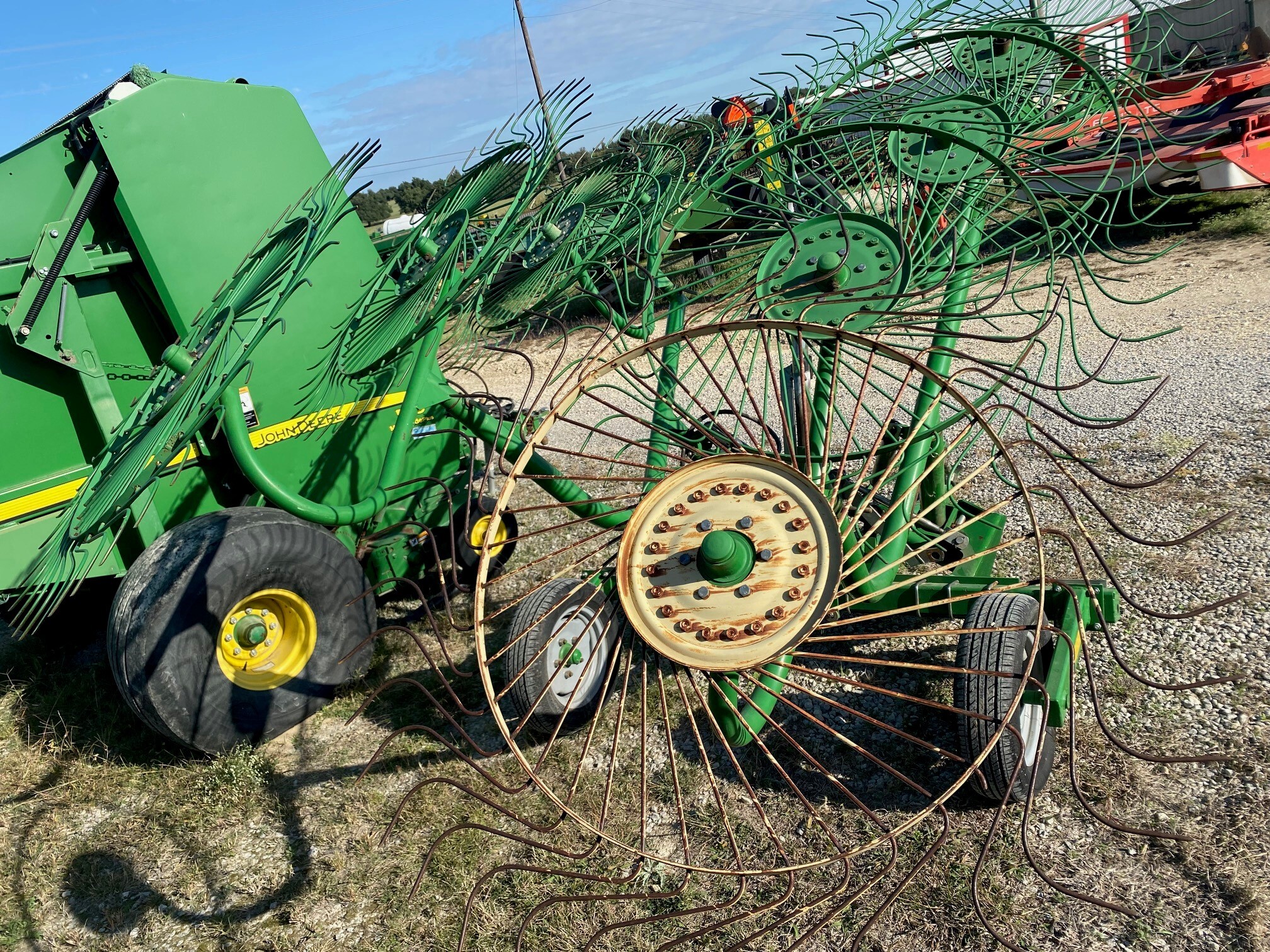 John Deere 702 Image 3