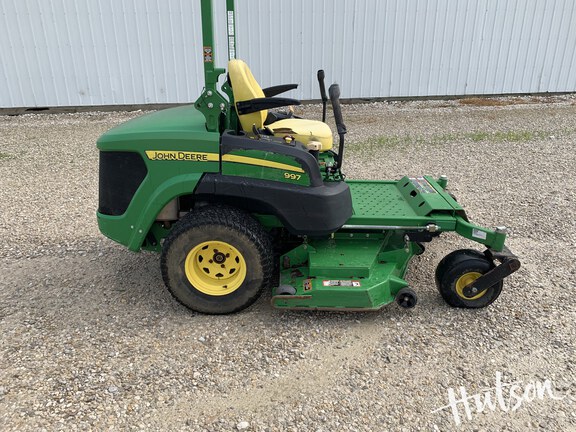 Photo of 2014 John Deere 997
