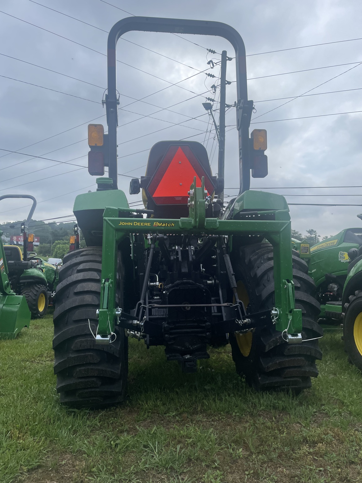 2024 John Deere 2038R Image 4