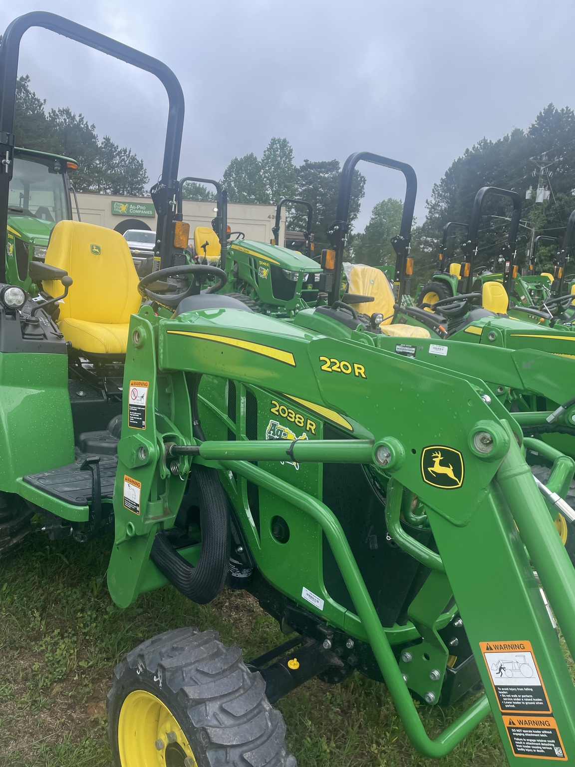 2024 John Deere 2038R Image 10