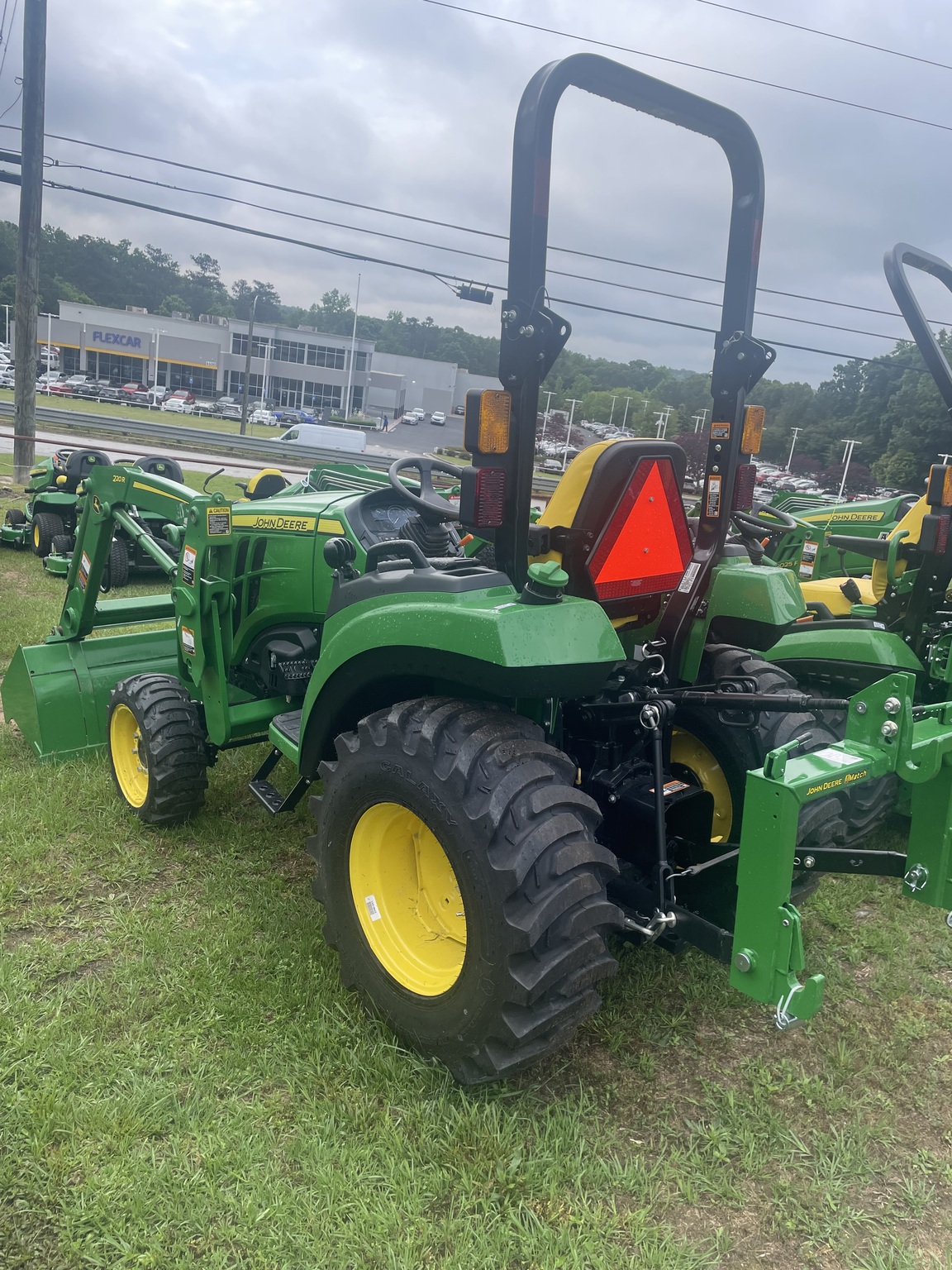 2024 John Deere 2038R Image 6