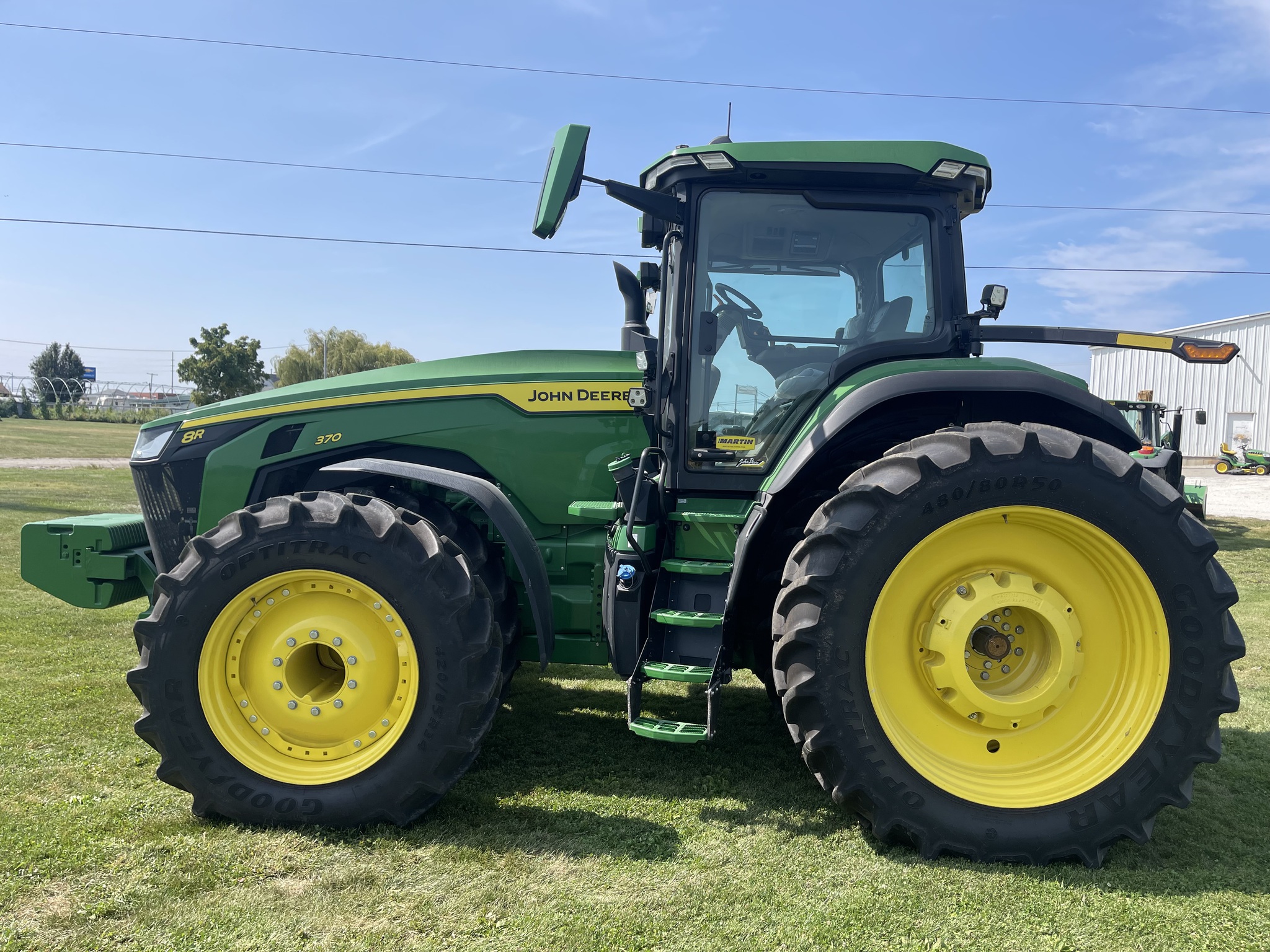  2023 John Deere 8R 370 at Heritage Tractor in Monmouth, IL