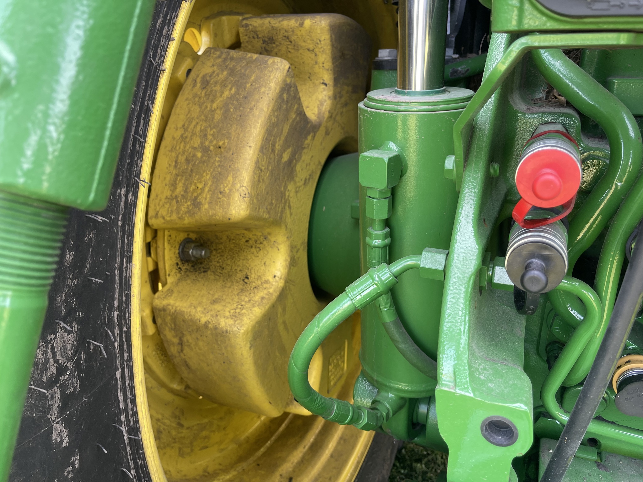  2023 John Deere 8R 370 at Heritage Tractor in Monmouth, IL