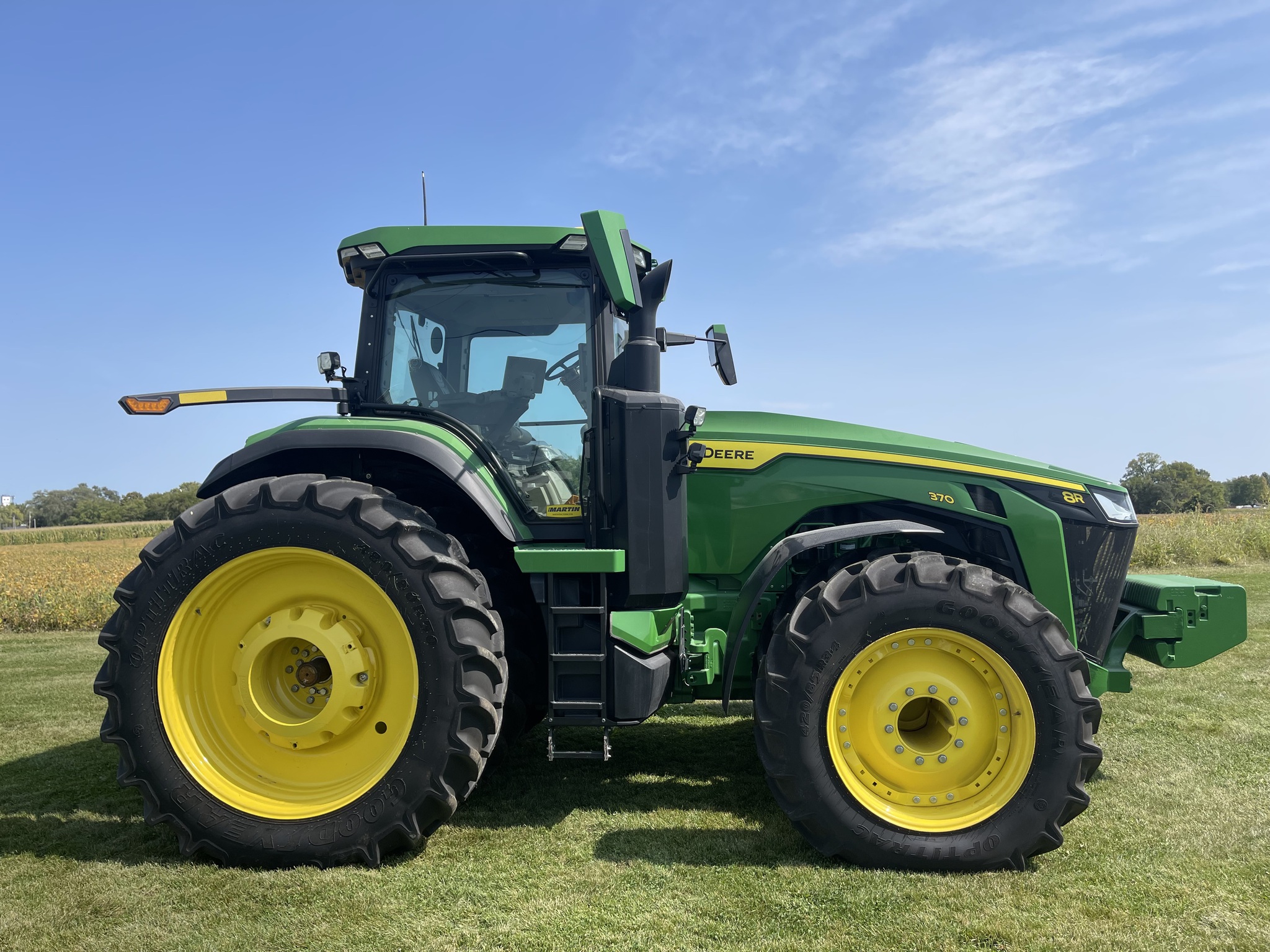  2023 John Deere 8R 370 at Heritage Tractor in Monmouth, IL