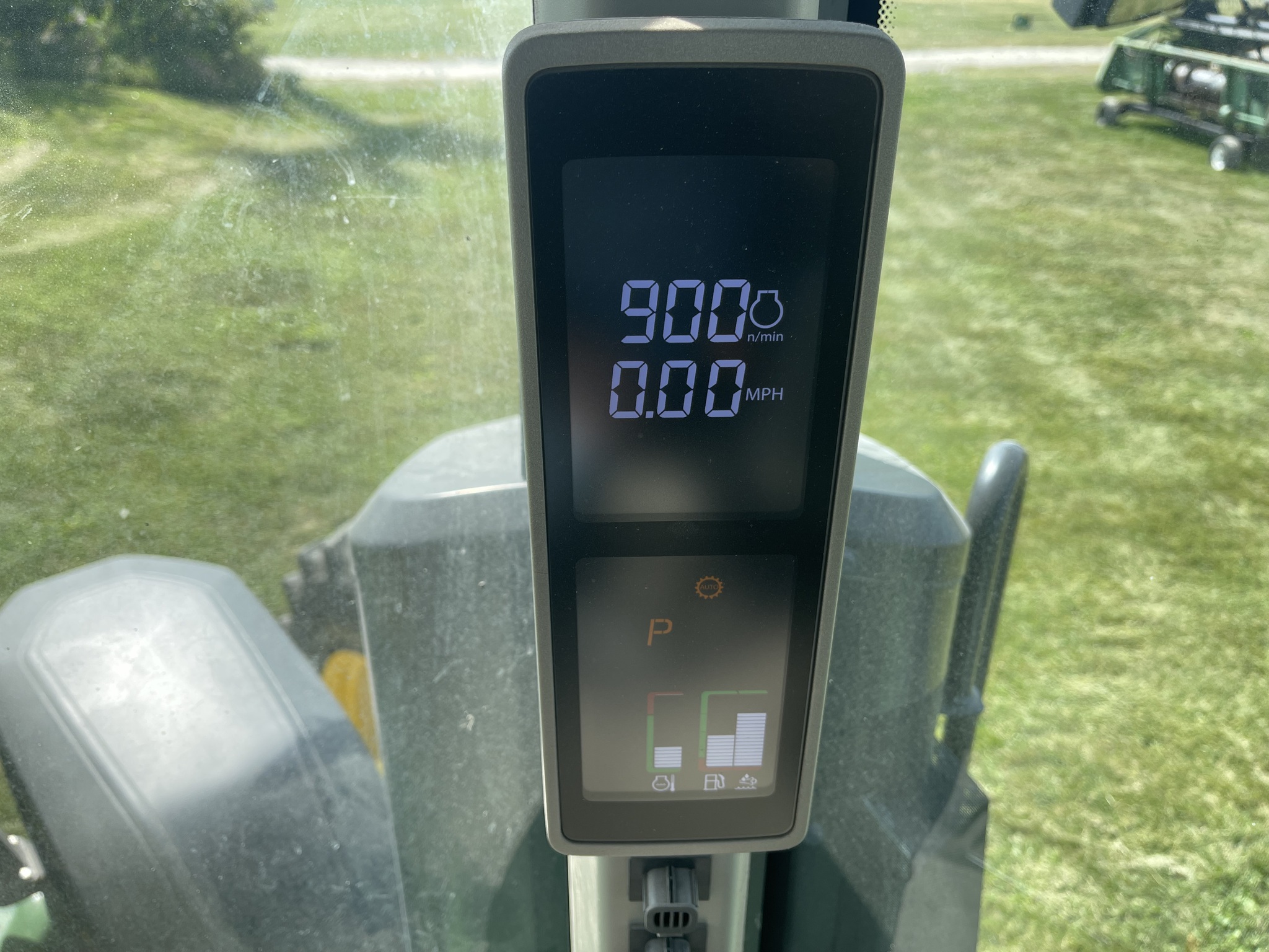  2023 John Deere 8R 370 at Heritage Tractor in Monmouth, IL