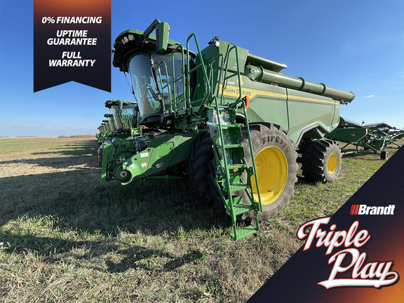 Photo of a 2022 John Deere X9 1000