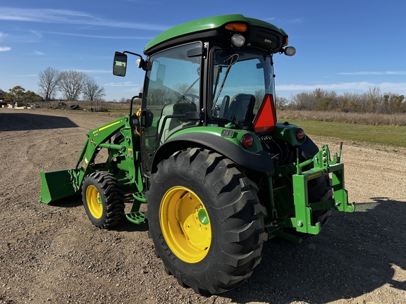 2018 John Deere 4066R - Photo5
