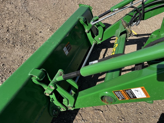2018 John Deere 4066R - Photo17